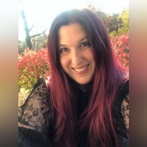 Adrianna Papell black knit and lacy shirt